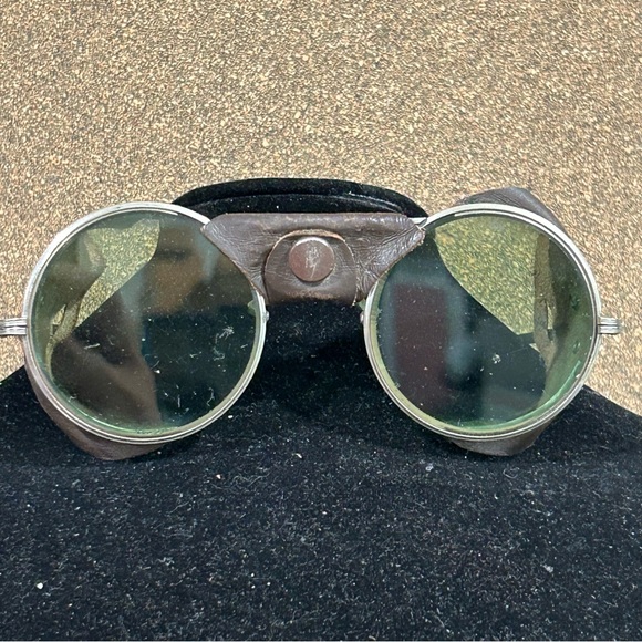 Vintage Leather Aviator Goggles